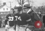Standbild berühmten Fußball-Highlights von 1940 United States USA, 1940, aus Sekunde 42 historischem Filmmaterial Videoclip 65675046739