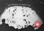 Standbild Indoor WM-Meile United States USA, 1941, aus Sekunde 6 historischem Filmmaterial Videoclip 65675046744