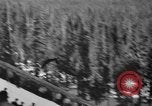 Standbild Waghalsige Sportstunts Anfang der 1940er Jahre United States USA, 1941, aus Sekunde 21 historischem Filmmaterial Videoclip 65675046747