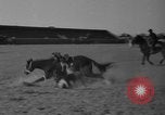 Standbild Waghalsige Sportstunts Anfang der 1940er Jahre United States USA, 1941, aus Sekunde 54 historischem Filmmaterial Videoclip 65675046747