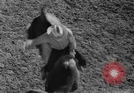 Standbild Waghalsige Sportstunts Anfang der 1940er Jahre United States USA, 1941, aus Sekunde 61 historischem Filmmaterial Videoclip 65675046747