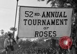 Standbild Rose Bowl Parade 1941 Pasadena California USA, 1941, aus Sekunde 12 historischem Filmmaterial Videoclip 65675046748
