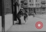 Standbild Alkohol-O-Mat breathalyzer Hamburg Deutschland, 1960, aus Sekunde 6 historischem Filmmaterial Videoclip 65675046756