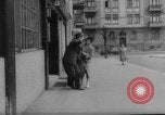 Standbild Alkohol-O-Mat breathalyzer Hamburg Deutschland, 1960, aus Sekunde 7 historischem Filmmaterial Videoclip 65675046756