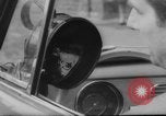 Standbild Alkohol-O-Mat breathalyzer Hamburg Deutschland, 1960, aus Sekunde 31 historischem Filmmaterial Videoclip 65675046756