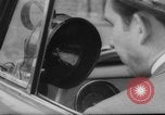 Standbild Alkohol-O-Mat breathalyzer Hamburg Deutschland, 1960, aus Sekunde 32 historischem Filmmaterial Videoclip 65675046756