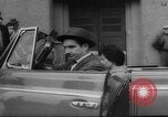 Standbild Alkohol-O-Mat breathalyzer Hamburg Deutschland, 1960, aus Sekunde 48 historischem Filmmaterial Videoclip 65675046756