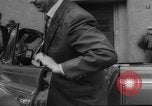 Standbild Alkohol-O-Mat breathalyzer Hamburg Deutschland, 1960, aus Sekunde 50 historischem Filmmaterial Videoclip 65675046756