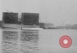 Standbild US Navy schwimmende Trockendock im Pazifischen Ozean Pacific Theater, 1945, aus Sekunde 11 historischem Filmmaterial Videoclip 65675046769