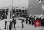 Standbild US Navy schwimmende Trockendock im Pazifischen Ozean Pacific Theater, 1945, aus Sekunde 29 historischem Filmmaterial Videoclip 65675046769