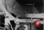 Standbild US Navy schwimmende Trockendock im Pazifischen Ozean Pacific Theater, 1945, aus Sekunde 54 historischem Filmmaterial Videoclip 65675046769