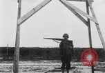 Standbild kickless Gewehre Fort Benning Georgia USA, 1944, aus Sekunde 16 historischem Filmmaterial Videoclip 65675046770
