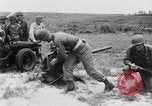 Standbild kickless Gewehre Fort Benning Georgia USA, 1944, aus Sekunde 27 historischem Filmmaterial Videoclip 65675046770