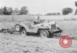 Immagine di Post guerra jeep Toledo Ohio USA, 1944, secondo 15 filmato di repertorio 65675046772