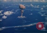 Image Opération CROSSROADS l'atoll de Bikini Iles Marshall, 1946, de la seconde 55 séquences d'archives historiques vidéo 65675046793