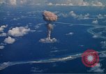 Image Opération CROSSROADS l'atoll de Bikini Iles Marshall, 1946, de la seconde 57 séquences d'archives historiques vidéo 65675046793