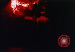 Immagine di Zuni shot test nucleari Pacific Proving Grounds Isole Marshall, 1956, secondo 55 filmato di repertorio 65675046795