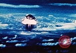 Standbild Nuclear Test Enewetak Atoll Marshall Inseln, 1952, aus Sekunde 33 historischem Filmmaterial Videoclip 65675046796
