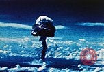 Standbild Nuclear Test Enewetak Atoll Marshall Inseln, 1952, aus Sekunde 58 historischem Filmmaterial Videoclip 65675046796