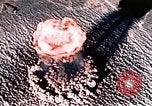 Standbild Nuclear Test Nye County Nevada USA, 1955, aus Sekunde 26 historischem Filmmaterial Videoclip 65675046799