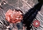 Standbild Nuclear Test Nye County Nevada USA, 1955, aus Sekunde 35 historischem Filmmaterial Videoclip 65675046799