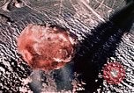 Standbild Nuclear Test Nye County Nevada USA, 1955, aus Sekunde 37 historischem Filmmaterial Videoclip 65675046799