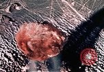 Standbild Nuclear Test Nye County Nevada USA, 1955, aus Sekunde 39 historischem Filmmaterial Videoclip 65675046799