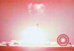 Standbild Nuclear Test Mikronesischen Inseln Pazifischer Ozean, 1955, aus Sekunde 11 historischem Filmmaterial Videoclip 65675046800