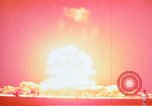Standbild Nuclear Test Mikronesischen Inseln Pazifischer Ozean, 1955, aus Sekunde 17 historischem Filmmaterial Videoclip 65675046800