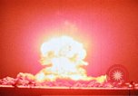 Standbild Nuclear Test Mikronesischen Inseln Pazifischer Ozean, 1955, aus Sekunde 20 historischem Filmmaterial Videoclip 65675046800