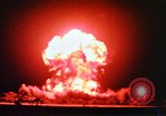 Standbild Nuclear Test Mikronesischen Inseln Pazifischer Ozean, 1955, aus Sekunde 26 historischem Filmmaterial Videoclip 65675046800