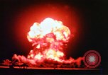 Standbild Nuclear Test Mikronesischen Inseln Pazifischer Ozean, 1955, aus Sekunde 27 historischem Filmmaterial Videoclip 65675046800
