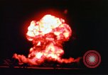 Standbild Nuclear Test Mikronesischen Inseln Pazifischer Ozean, 1955, aus Sekunde 29 historischem Filmmaterial Videoclip 65675046800