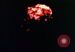 Standbild Nuclear Test Mikronesischen Inseln Pazifischer Ozean, 1955, aus Sekunde 44 historischem Filmmaterial Videoclip 65675046800
