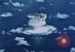 Standbild Kernbombe Test shot Baker Mikronesischen Inseln im Pazifischen Ozean, 1946, aus Sekunde 34 historischem Filmmaterial Videoclip 65675046801