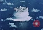 Standbild Kernbombe Test shot Baker Mikronesischen Inseln im Pazifischen Ozean, 1946, aus Sekunde 36 historischem Filmmaterial Videoclip 65675046801
