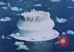 Standbild Kernbombe Test shot Baker Mikronesischen Inseln im Pazifischen Ozean, 1946, aus Sekunde 39 historischem Filmmaterial Videoclip 65675046801