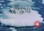 Standbild Kernbombe Test shot Baker Mikronesischen Inseln im Pazifischen Ozean, 1946, aus Sekunde 49 historischem Filmmaterial Videoclip 65675046801