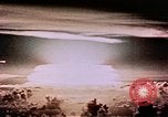 Standbild Nuclear Test Pacific Testgelände, 1955, aus Sekunde 41 historischem Filmmaterial Videoclip 65675046802
