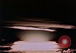 Standbild Nuclear Test Pacific Testgelände, 1955, aus Sekunde 46 historischem Filmmaterial Videoclip 65675046802