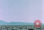 Standbild Owens Plumbbob Nuclear Test Nye County Nevada USA, 1957, aus Sekunde 10 historischem Filmmaterial Videoclip 65675046804