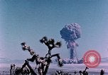 Standbild Fiezeau Nuclear Test Nye County Nevada USA, 1957, aus Sekunde 43 historischem Filmmaterial Videoclip 65675046805