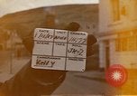 Standbild US-Segler auf Liberty converse mit einer Engländerin Portland England, 1967, aus Sekunde 3 historischem Filmmaterial Videoclip 65675046806