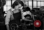 Standbild Verteidigung factory Muncie Indiana USA, 1942, aus Sekunde 8 historischem Filmmaterial Videoclip 65675046814