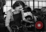 Standbild Verteidigung factory Muncie Indiana USA, 1942, aus Sekunde 20 historischem Filmmaterial Videoclip 65675046814