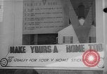 Immagine di Vittoria Home Muncie Indiana USA, 1942, secondo 18 filmato di repertorio 65675046815
