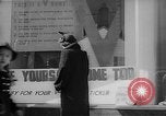Immagine di Vittoria Home Muncie Indiana USA, 1942, secondo 25 filmato di repertorio 65675046815