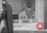 Immagine di Vittoria Home Muncie Indiana USA, 1942, secondo 40 filmato di repertorio 65675046815