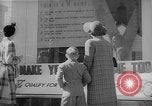 Immagine di Vittoria Home Muncie Indiana USA, 1942, secondo 45 filmato di repertorio 65675046815
