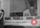 Immagine di Vittoria Home Muncie Indiana USA, 1942, secondo 55 filmato di repertorio 65675046815
